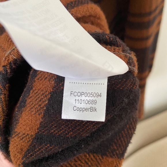 Filson Men's Medium 100% Cotton Copper Black Plaid Flannel Work Shirt 11010689 - Picture 7 of 10